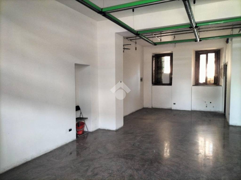Loft in vendita a Bellinzago Lombardo via Padana Superiore, 100