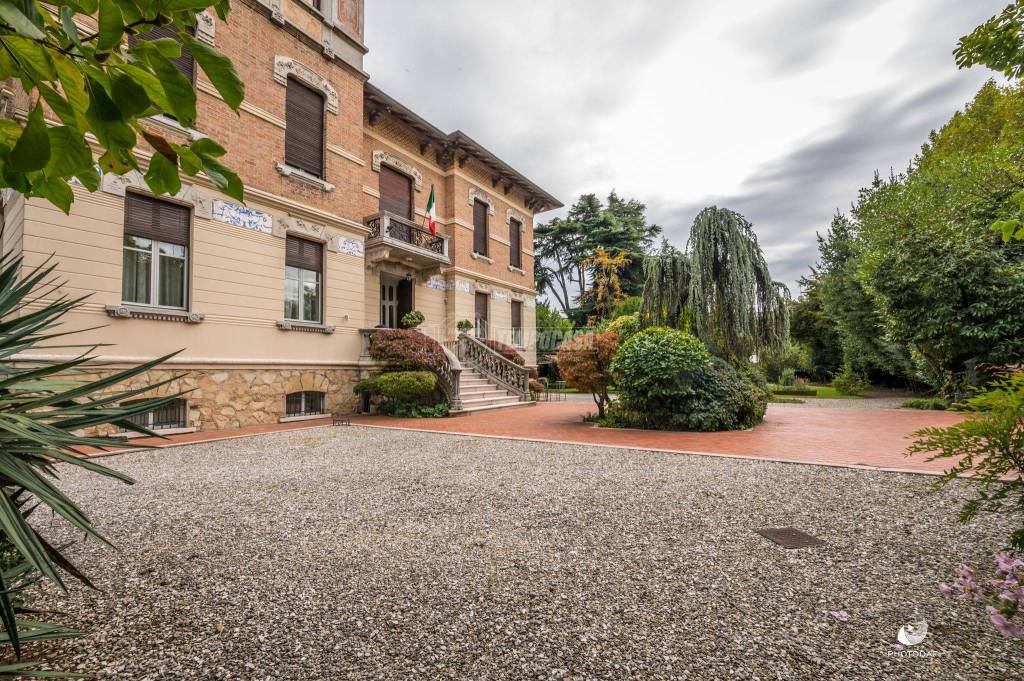 Villa in vendita a Chiari via Luigi Buffoli