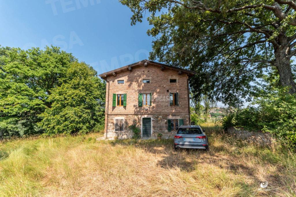 Villa Bifamiliare in vendita a Serramazzoni