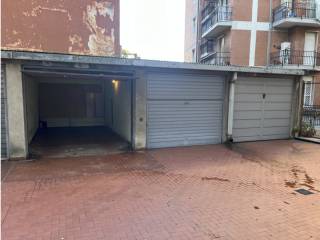 Garage in affitto a como via carlo de cristoforis, 6