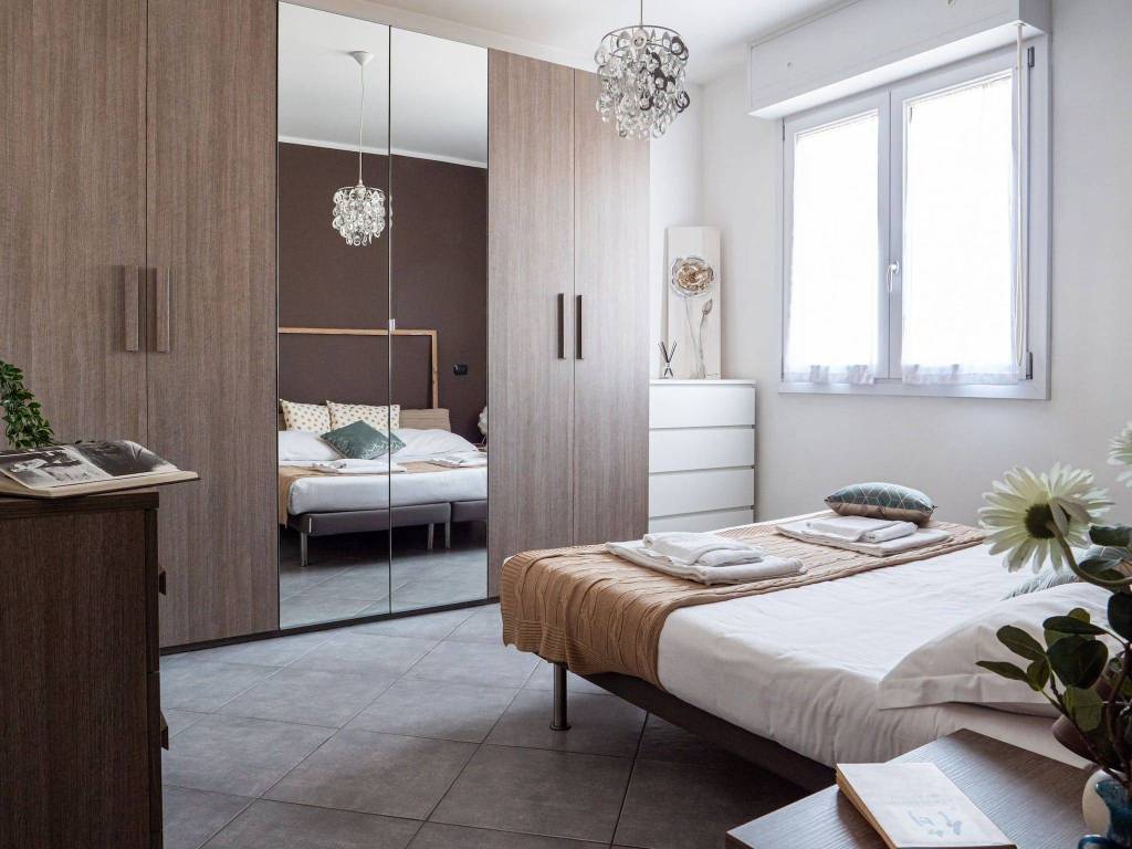 Appartamento in affitto a Milano via Mario Borsa