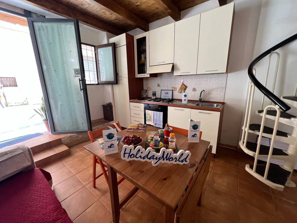 Appartamento in affitto a Messina via Malvagna