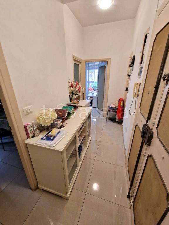 Appartamento in vendita a Roma via delle Palme