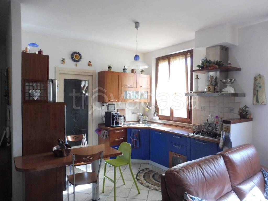 Appartamento in vendita ad Ancona frazione Varano