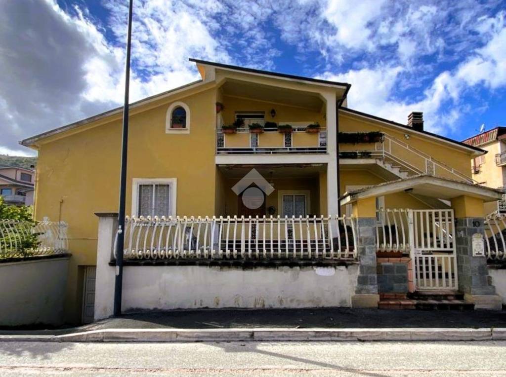 Villa in vendita ad Avezzano via del pioppo, 10