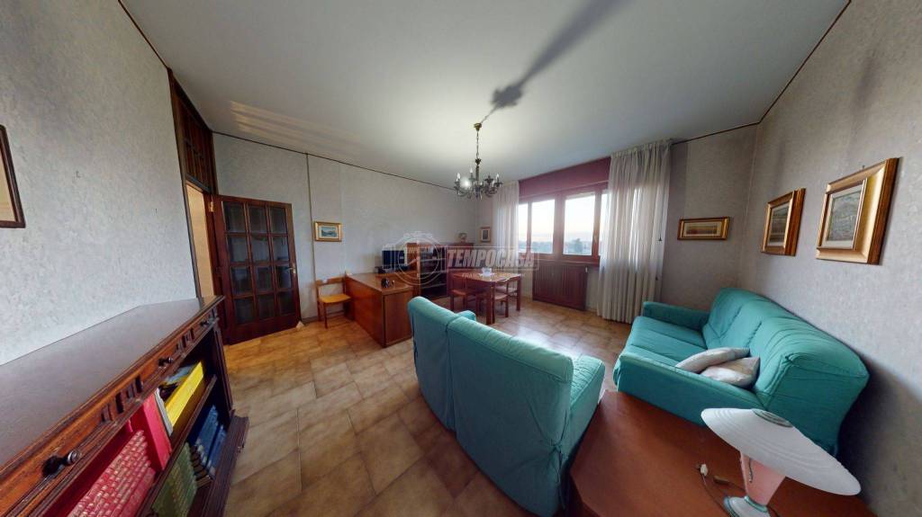 Appartamento in vendita a Varedo via Vincenzo Bellini