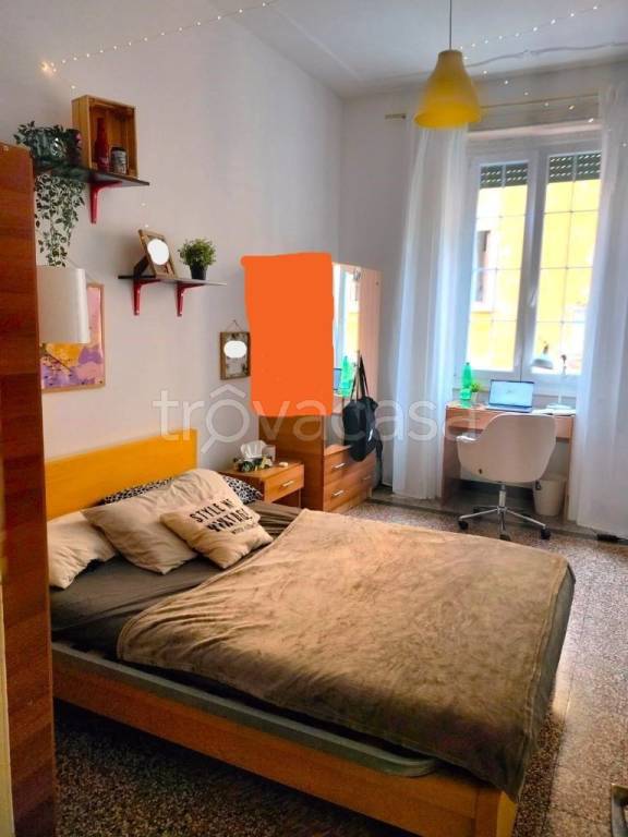 Appartamento in vendita a Roma via Eleonora d'Arborea, 26