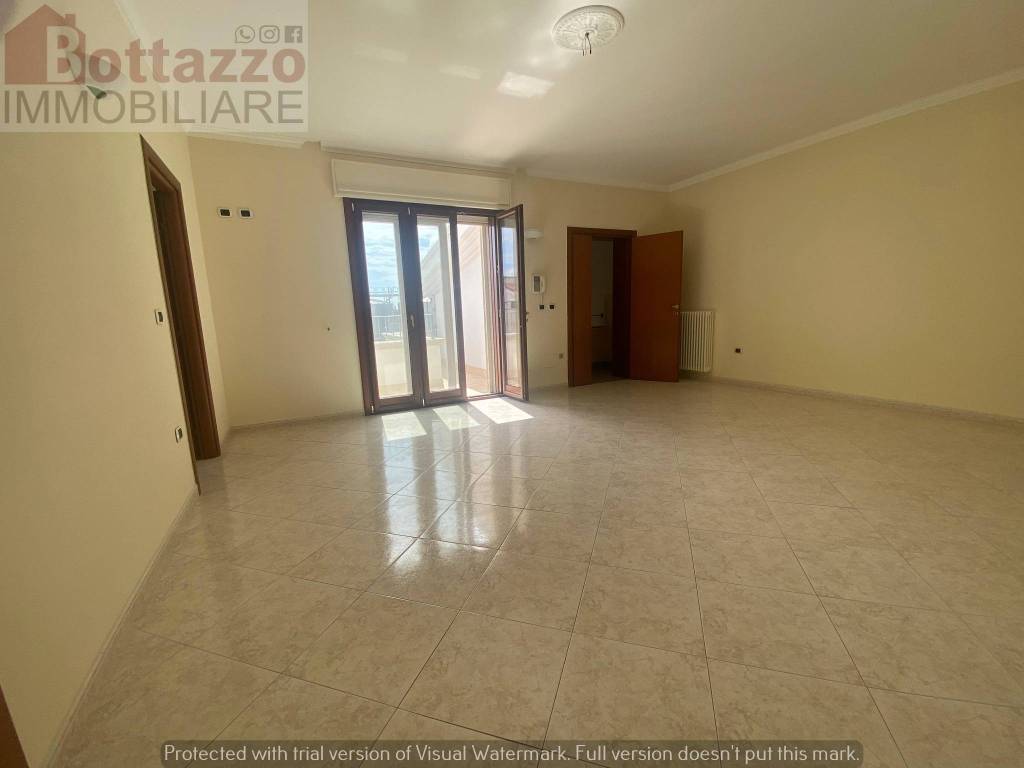 Appartamento in vendita a Lizzano corso Europa, 80