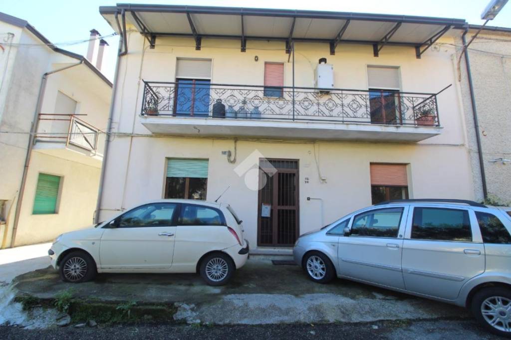 Casa Indipendente in vendita a Montalto Uffugo via Carlo Pisacane, 40