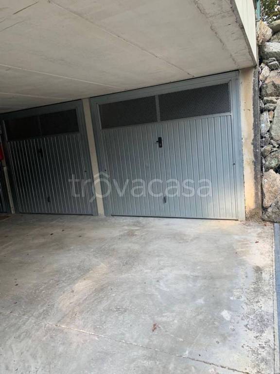 Garage in vendita ad Alta Valle Intelvi viale Poletti s.n.c
