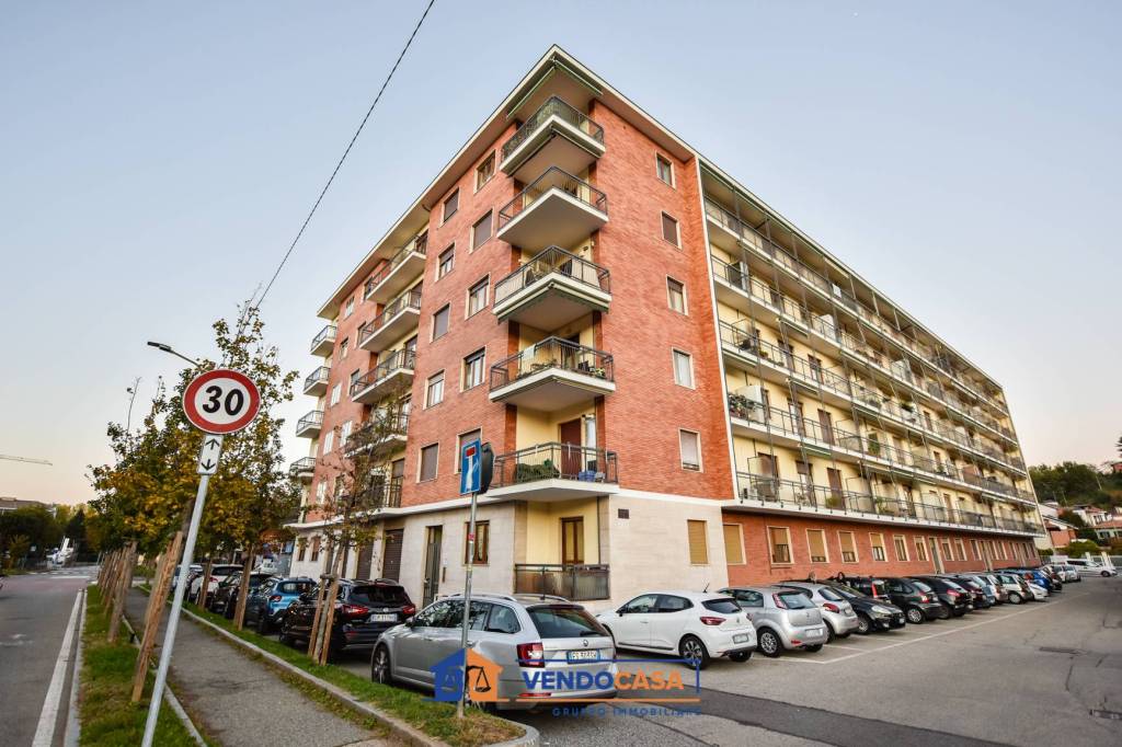 Appartamento in vendita a Rivoli via Giuseppe Malandrino, 3
