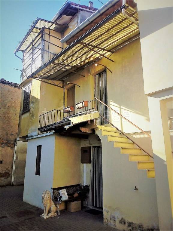 Casa Indipendente in vendita a Cassolnovo via Lavatelli, 46