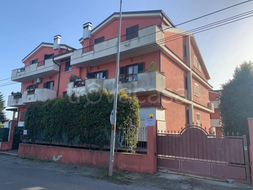 Appartamento in vendita a Ionadi via Luigi Pirandello