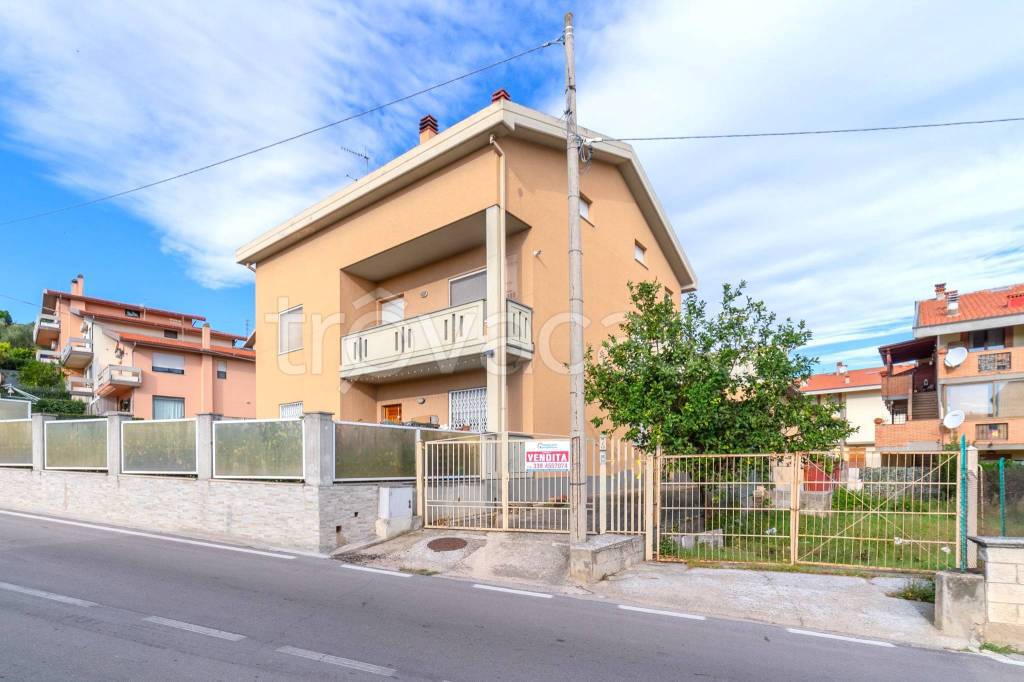 Appartamento in vendita a Silvi contrada Santo Stefano, 72
