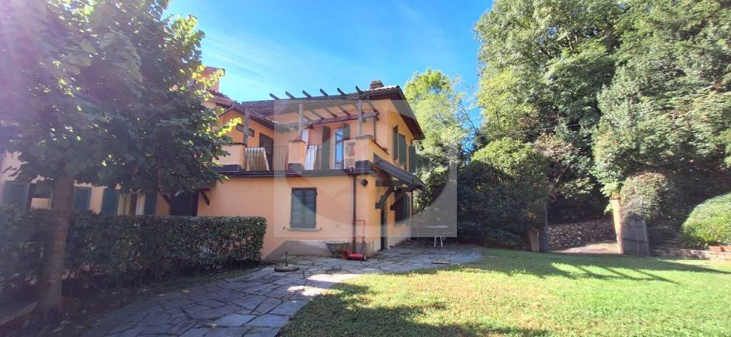 Villa in vendita a Induno Olona via ermenegildo castiglioni, 15