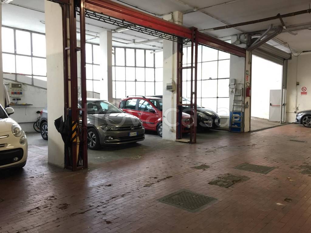 Garage in vendita a Firenze via Francesco Baracca, 149O