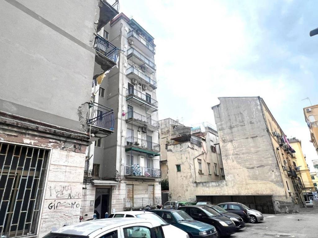 Appartamento in vendita a Napoli vicoletto Tarallo, 6