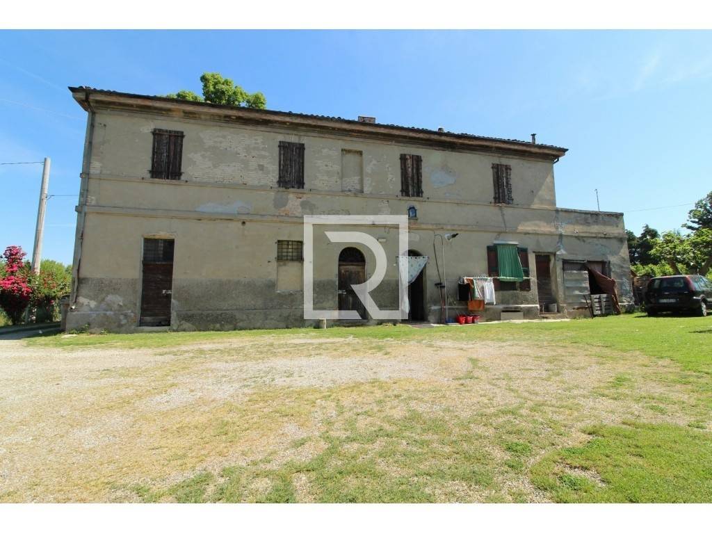 Villa in vendita a Forlì via emilia, 404