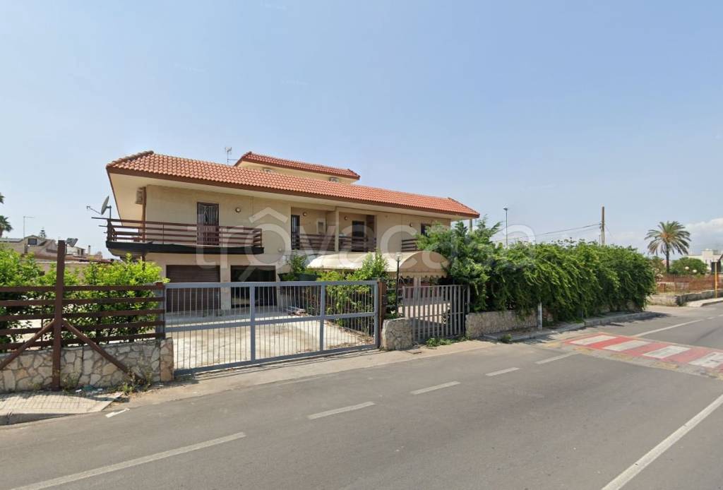 Appartamento in vendita a Taranto via Nave Taranto, 1