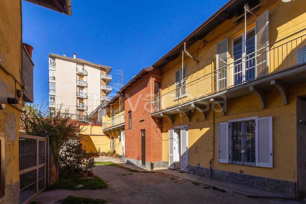 Villa in vendita a Collegno corso Francia, 219