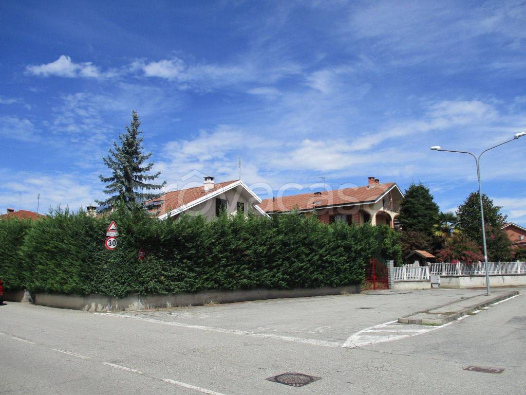 Villa in in vendita da privato a San Benigno Canavese corso Italia, 53