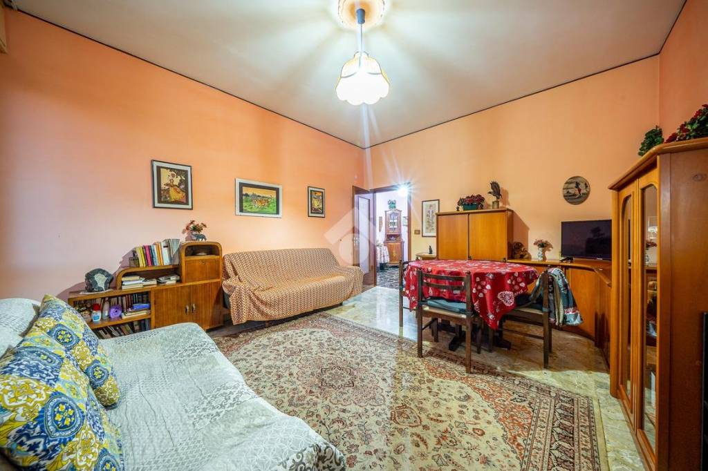 Appartamento in vendita a Reggio nell'Emilia viale Risorgimento, 72