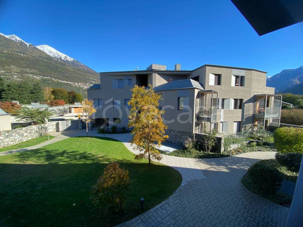 Appartamento in vendita a Cosio Valtellino via Lombardia