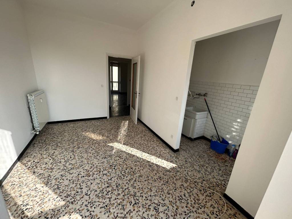 Appartamento in vendita ad Alessandria via Giovanni Verneri, 10
