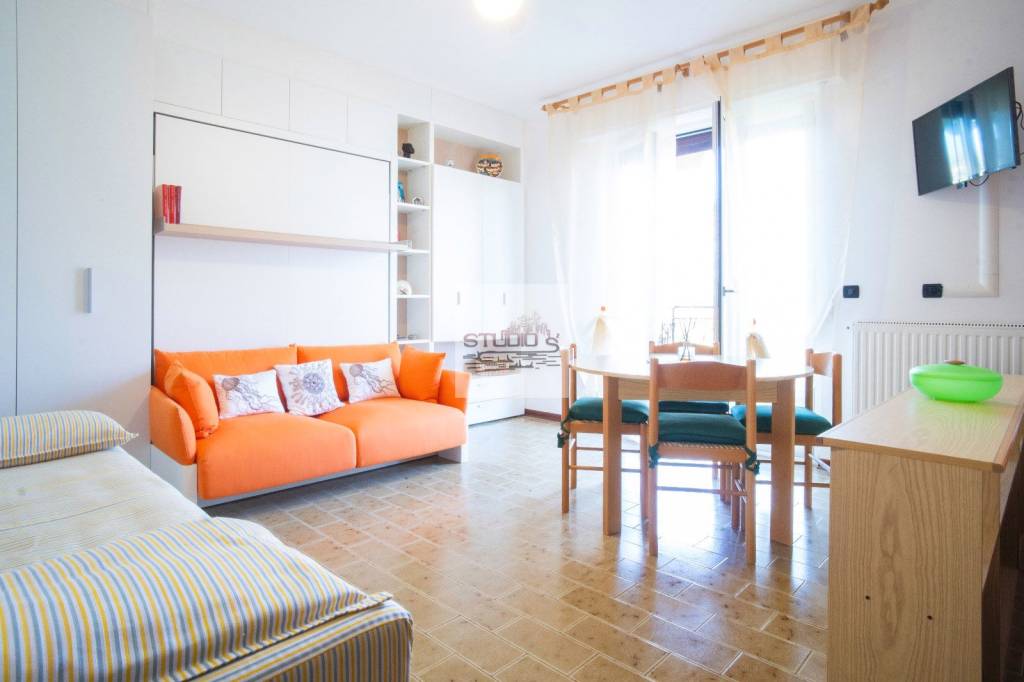 Appartamento in vendita a Santo Stefano al Mare via Seve