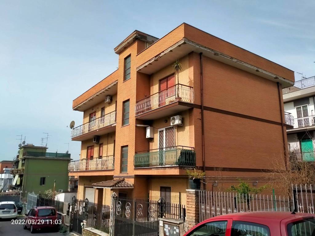 Appartamento in vendita a Roma via Monte Sant'Angelo