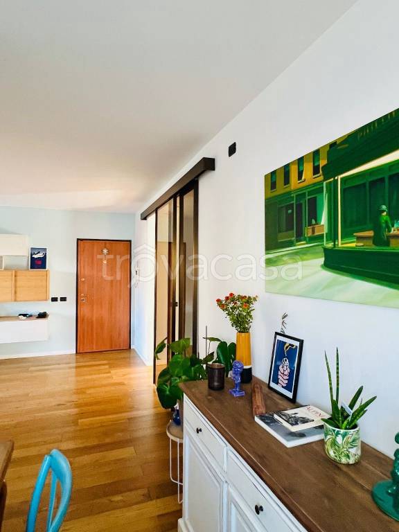 Appartamento in in vendita da privato a Milano via Luigi Pastro, 16