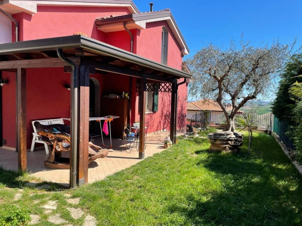 Villa a Schiera in vendita a Montescudo-Monte Colombo