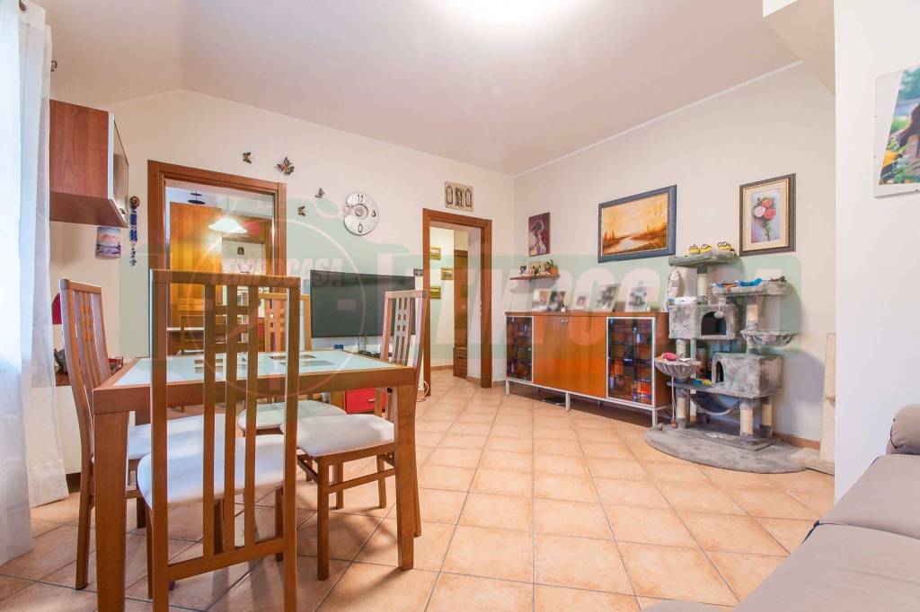 Appartamento in vendita a Gornate Olona via Mastri Muratori, 2