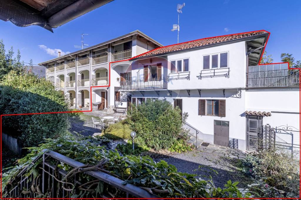 Casa Indipendente in vendita a Biella strada Cantoni Masserano e Calaria, 174