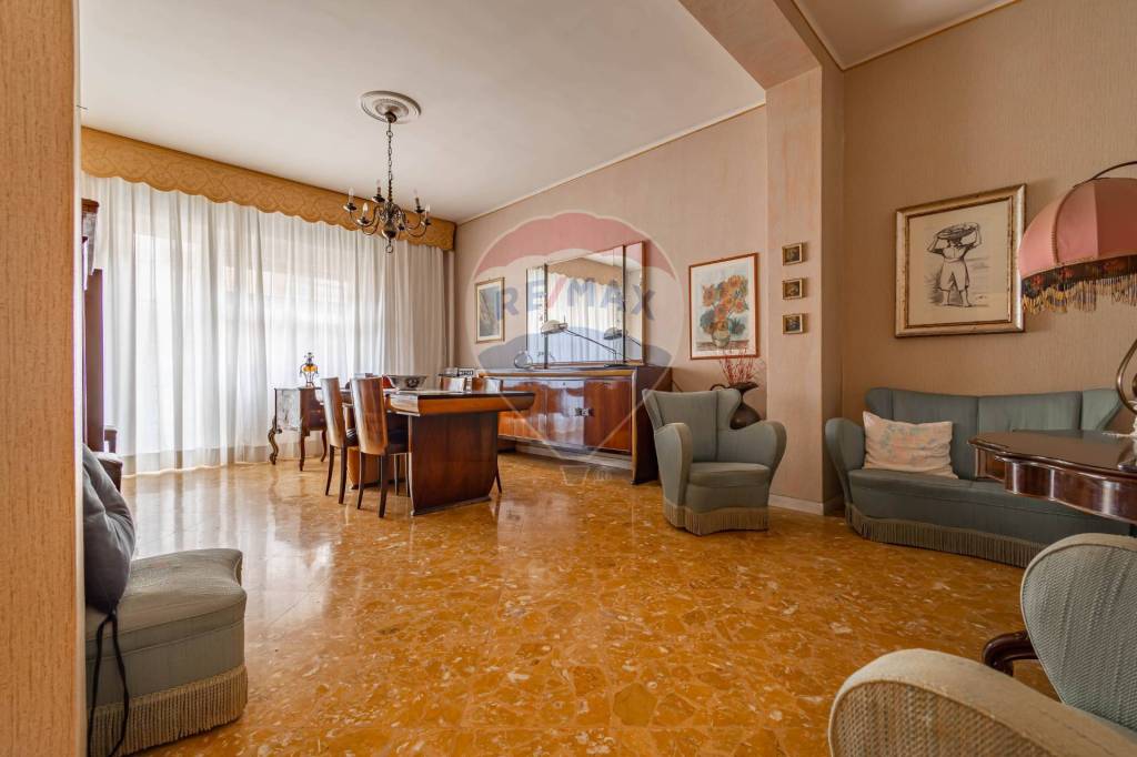 Appartamento in vendita a Bari via nizza, 33