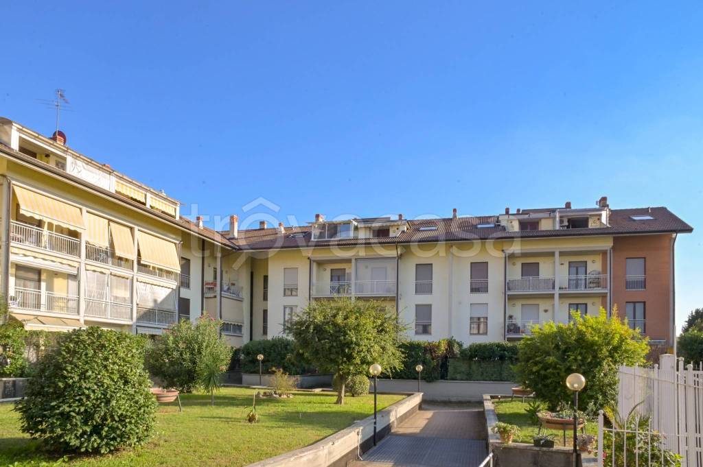 Appartamento in vendita a Torino strada Comunale del Villaretto, 175