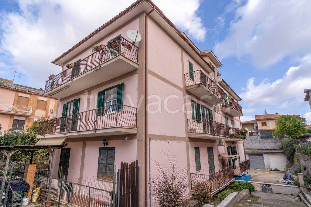 Appartamento in vendita a Tarquinia via Manfredi Mariani, 14