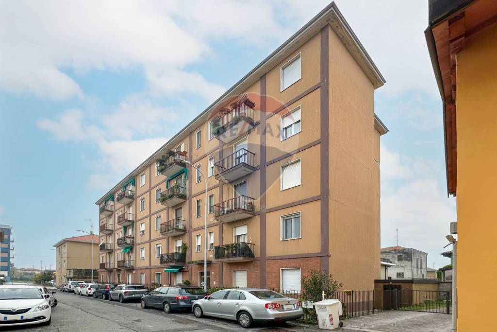 Appartamento in vendita a Vigevano via Giuseppe Giusti, 4