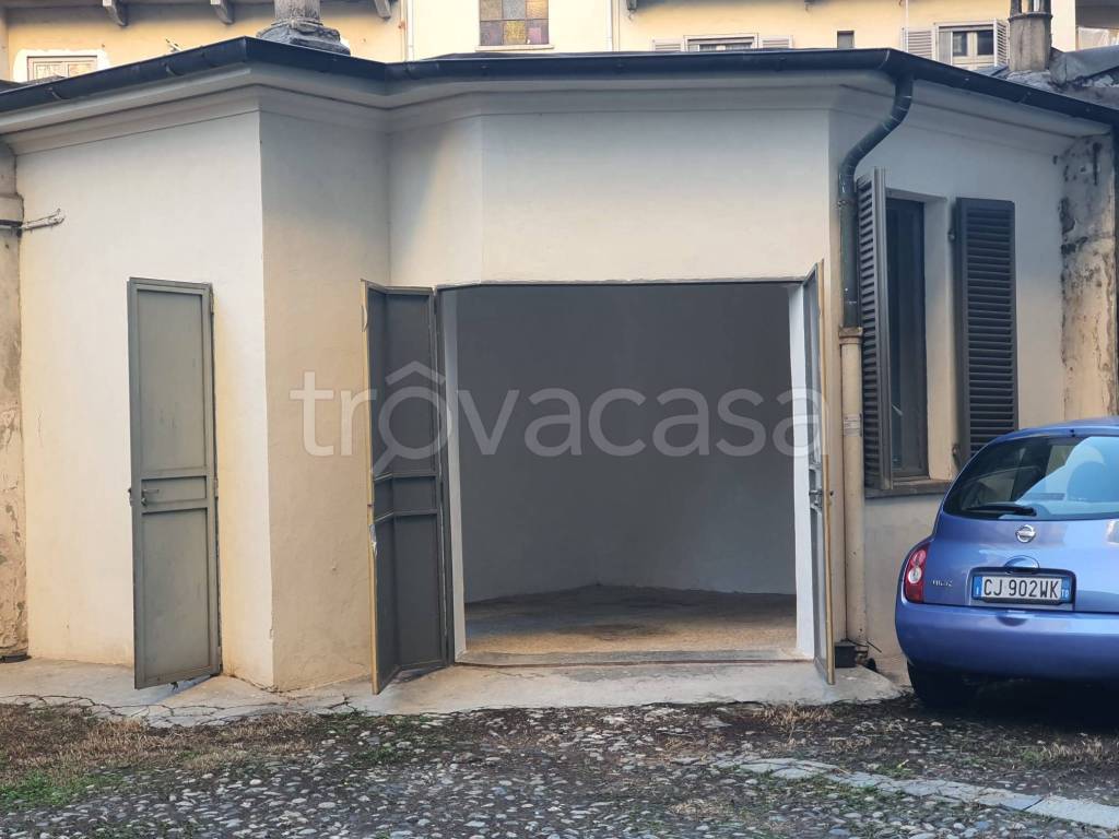 Garage in vendita a Torino corso Regina Margherita, 11