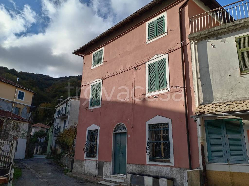 Casa Indipendente in vendita a Torriglia località Tercesi, 22