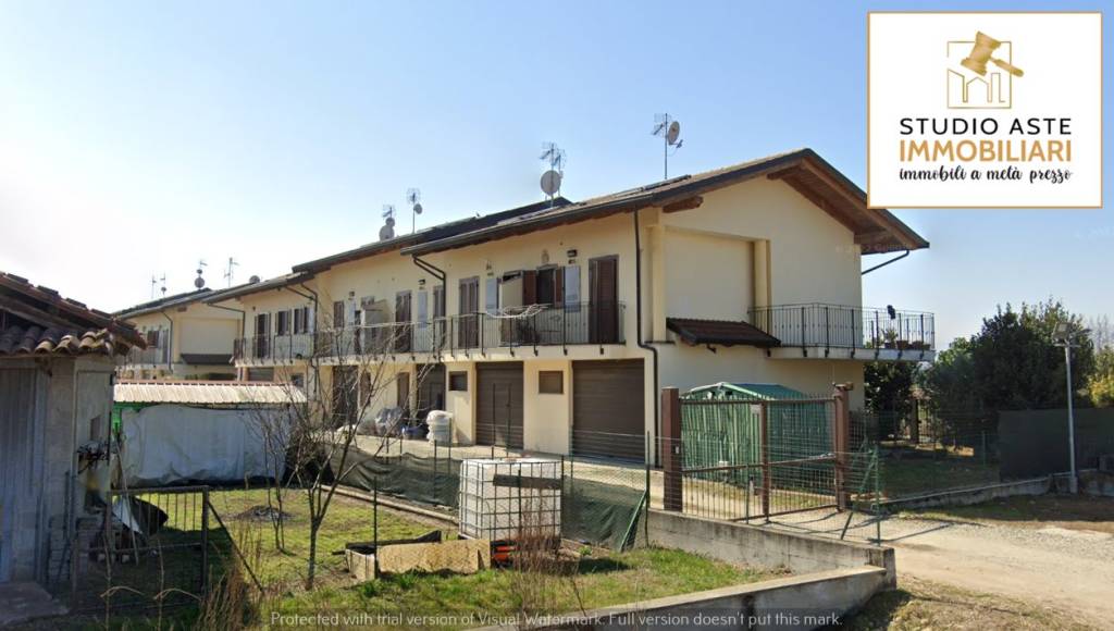 Villa a Schiera all'asta a Rivarolo Canavese via Mastri, 32