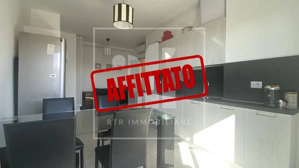 Appartamento in affitto a Milano via Negroli