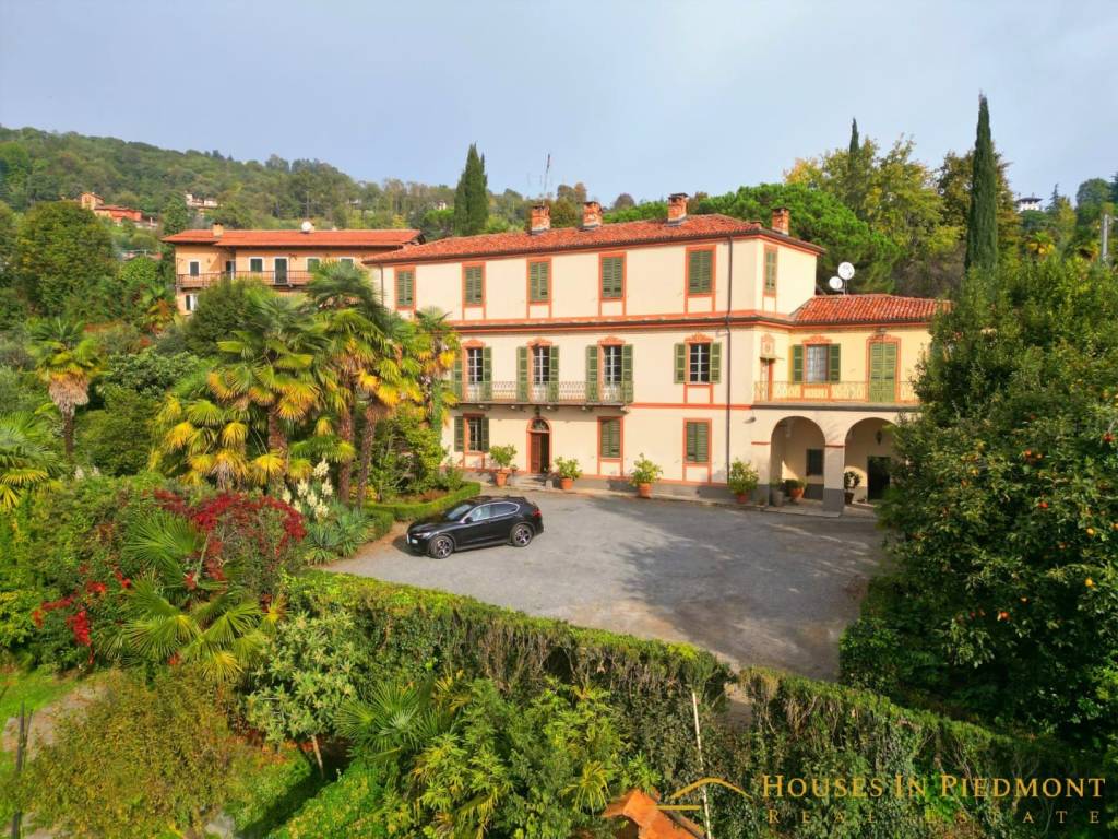 Villa Bifamiliare in vendita a Pinerolo
