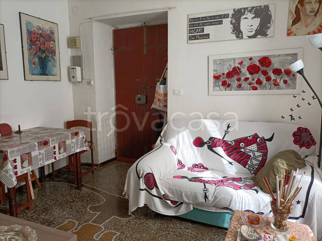 Appartamento in vendita a Genova via Elia Bernardini, 78