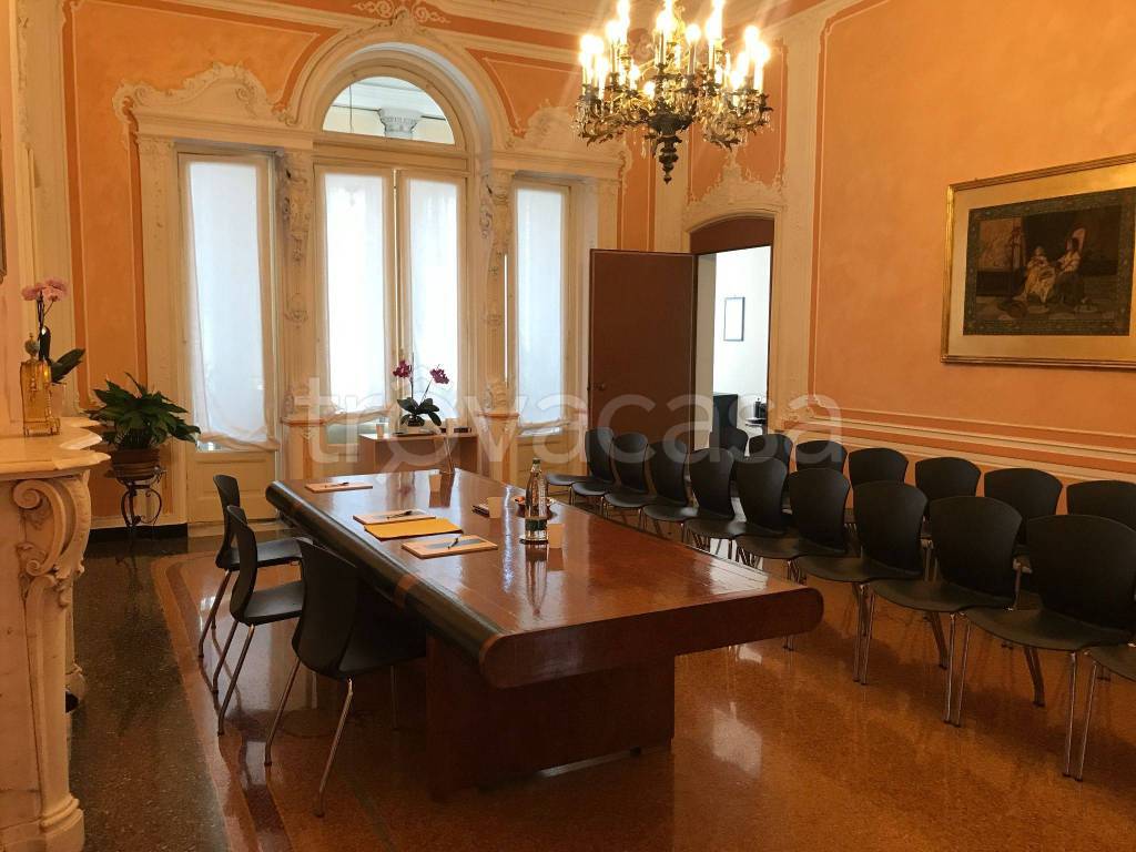 Ufficio in in affitto da privato a Genova via Assarotti, 7