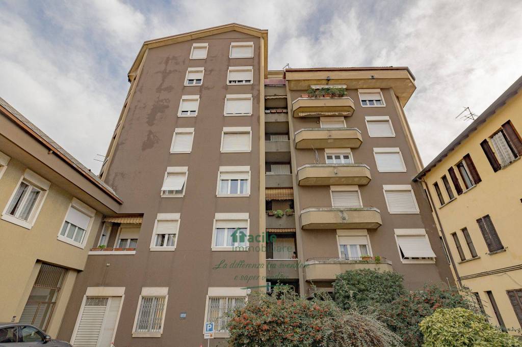 Appartamento in vendita a Cabiate via Vittorio Emanuele ii, 31, 22060 Cabiate co, Italia