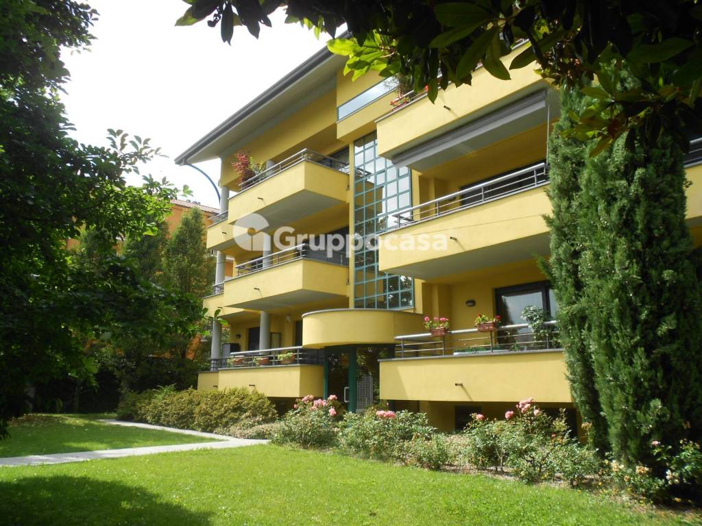 Appartamento in vendita a Magenta via Cadorna, 5