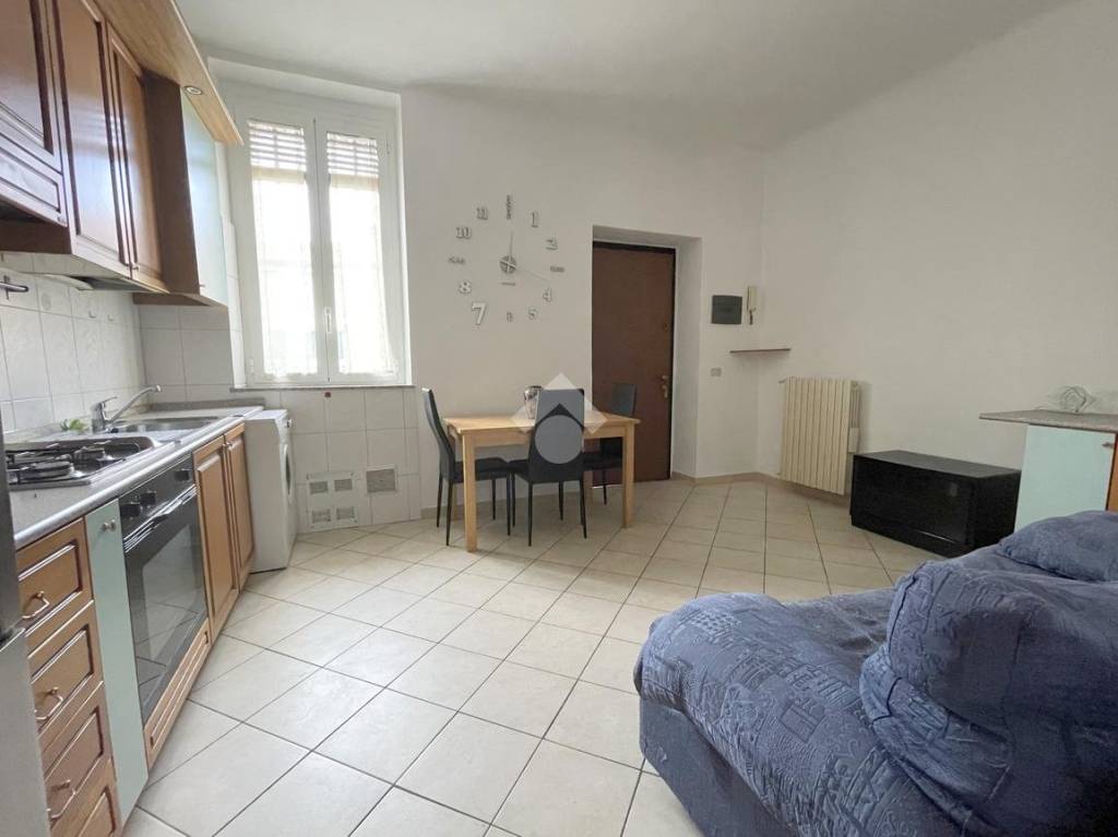 Appartamento in vendita a Cornaredo via Alessandro Manzoni, 24