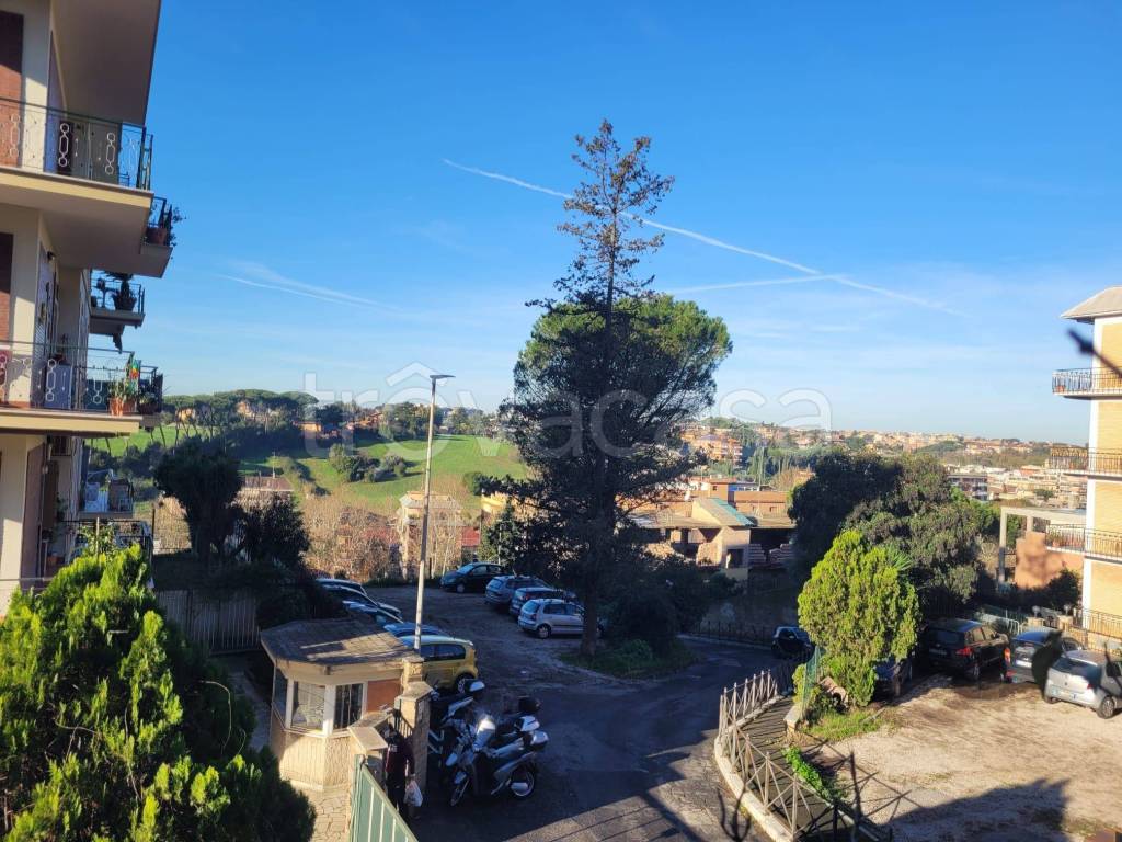 Appartamento in in vendita da privato a Roma via Licciana Nardi, 7