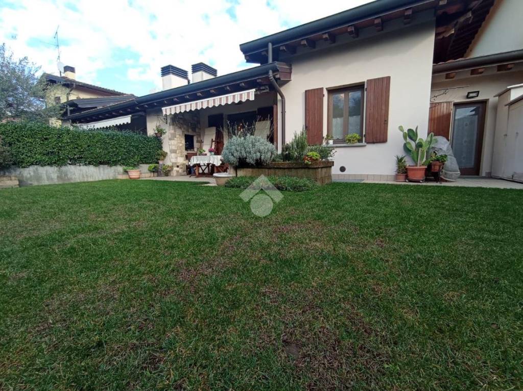 Villa Bifamiliare in vendita a Erbusco